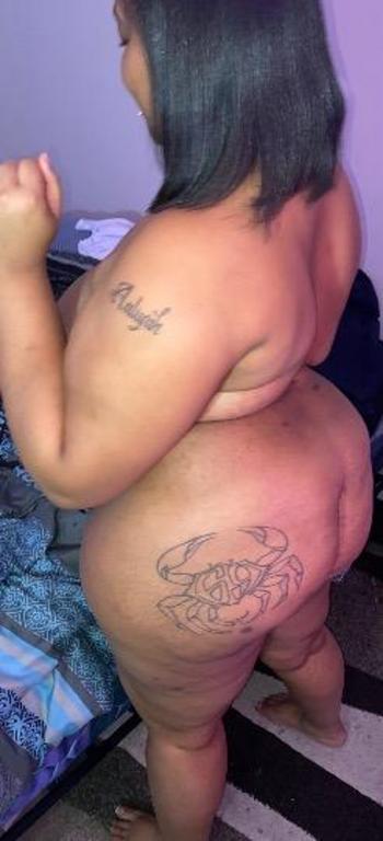 Butta , 25  female escort, Winston-Salem