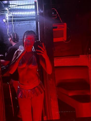 934-333-4492, 24  female escort, Winston-Salem