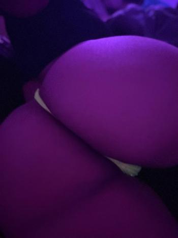 dime, 25  female escort, Winston-Salem