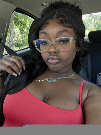 LuLu, 24  female escort, Winston-Salem