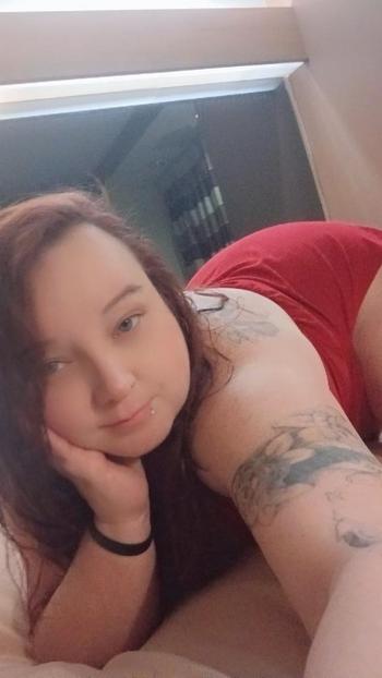 Strawberry , 34  female escort, Winston-Salem